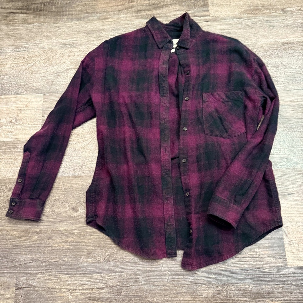 Aritzia Wilfred Free Flannel in Maroon Size Small